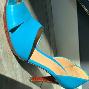 Bottega Veneta d'Orsay Peep-Toe Pumps!